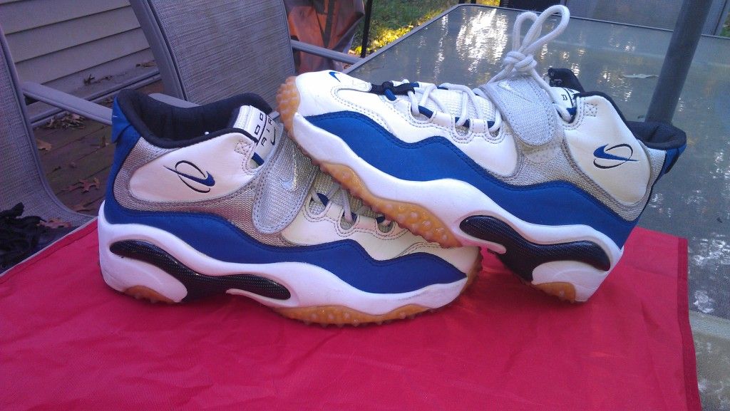 nike air zoom barry sanders