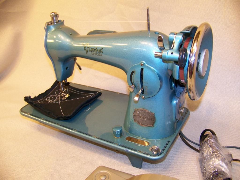 Vintage Singer-Clone Class 15 Heavy-Duty Sewing Machine. Clean